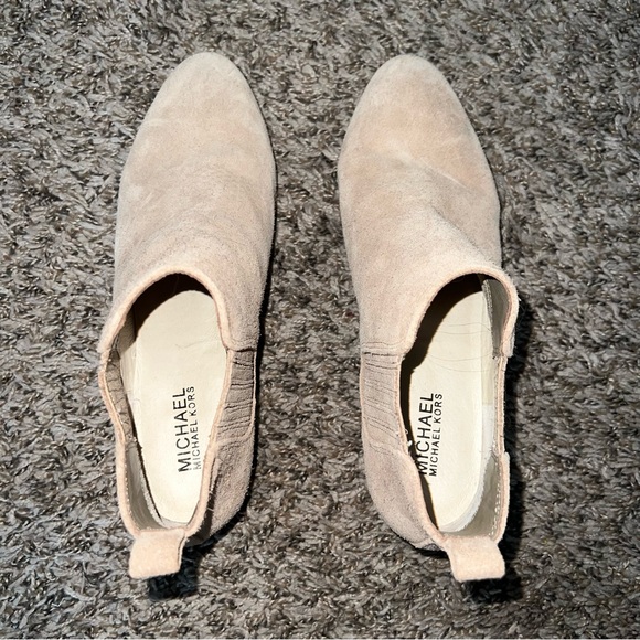 Michael Kors Thea Chelsea Ankle Booties Tan 8.5 - Picture 2 of 6